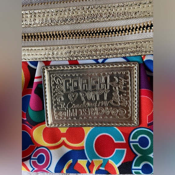 Coach Poppy Glam Wristlet bag - Picture 2 of 9